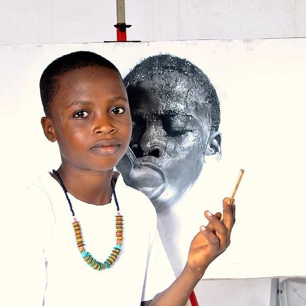 Karşınızda Kareen Waris Olamilekan (bilinen adıyla Waspa). Kendisi 11 yaşında Nijeryalı bir ressam.