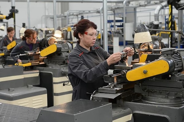 3. АО "Концерн Калашников" производит продукцию только для военной сферы.