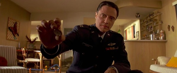 8. Кристофер Уокен 👇