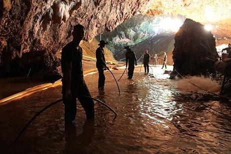 Kurtarılmaları 4 Ay Sürebilirdi: Tayland'da Bir Mağarada Mahsur Kalan Çocuklardan 4'ü Kurtarıldı