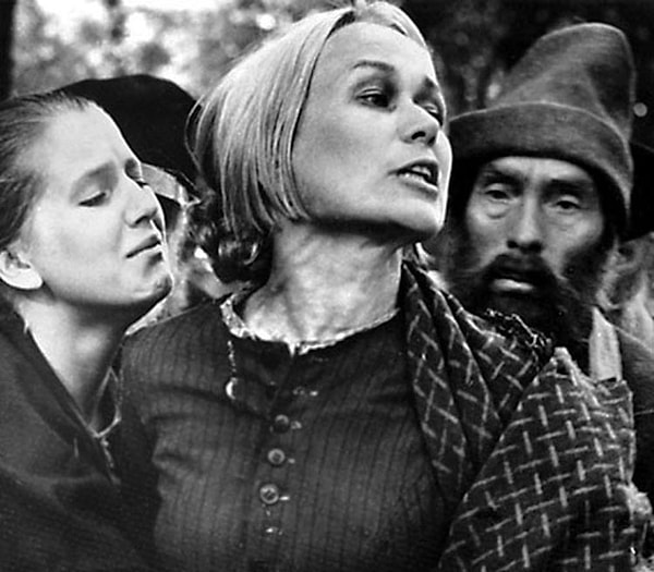 9. Чем болела Катерина Ивановна Мармеладова из романа "Преступление и наказание" Федора Достоевского?