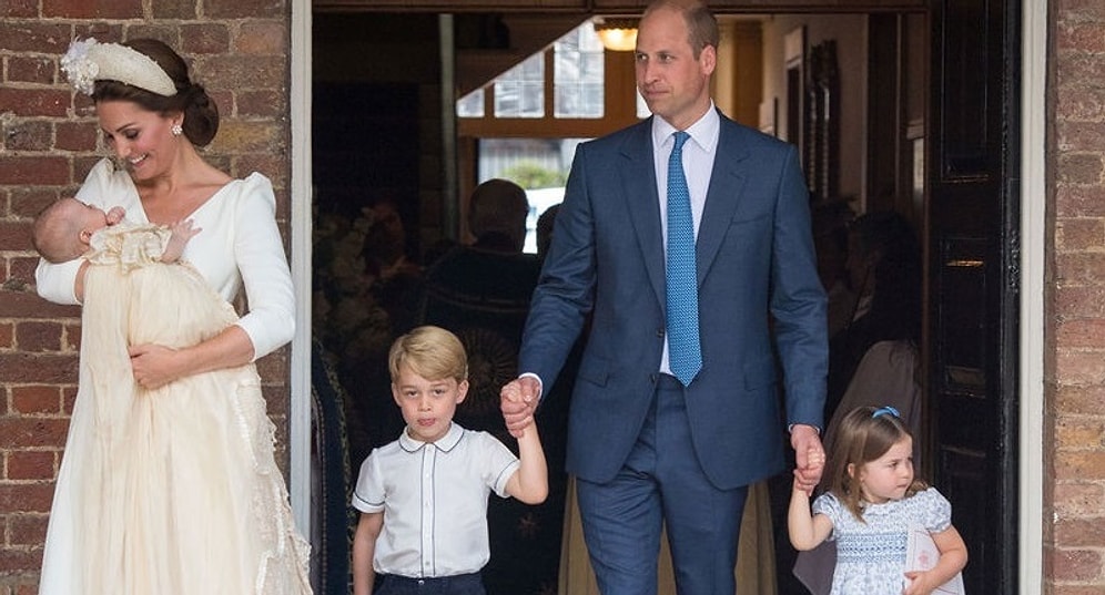 Фотографии с крещения принца Луи, правнука Елизаветы II и сына Кейт Миддлтон и принца Уильяма