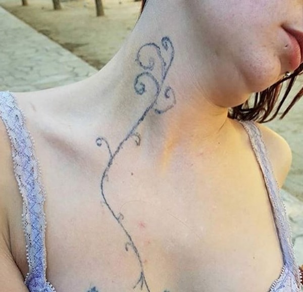 14. "Ой, шариковую ручку забыла стереть" 😂