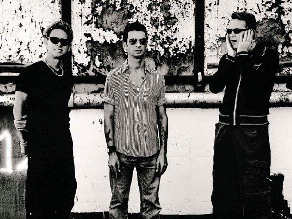 7. Depeche Mode Konseri (2001)