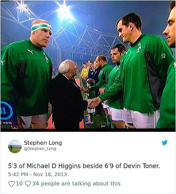 10. "160 Michael D. Higgins, 205 cm boyundaki Devin Toner'in yanında."