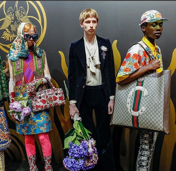 4. "Все смешалось в доме Облонских..."