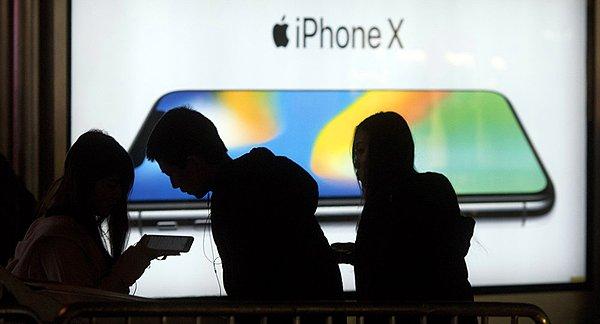 iPhone X'in fiyatı 8 bin 599 TL'ye ulaştı.