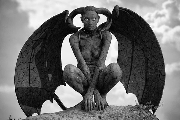 12. Воу... Кто это у нас тут?