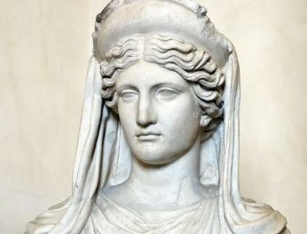 9. Деметра — богиня...