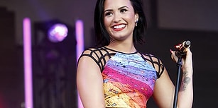 Ünlü Şarkıcı Demi Lovato Yüksek Doz Eroin Sebebiyle Hastaneye Kaldırıldı!