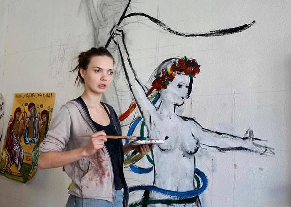 Femen feminist grubu 2008 yılında kuruldu. Amaçları ise ilk etapta kadın öğrencileri etkileyen konuları protesto etmekti.