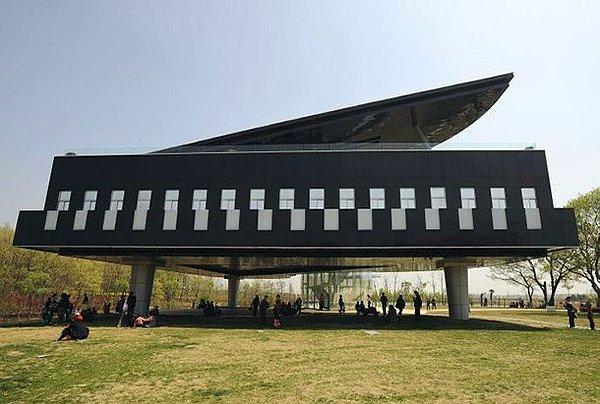 10. Piyano şeklinde bir bina (Huainan, Çin)