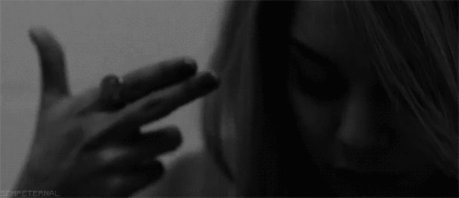 s-0825fc974a4ba9d3732692bc5c1f27725889178c.gif