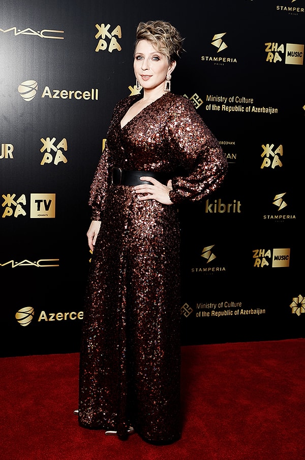 16. Яна Чурикова