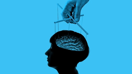 Признаки того, что вашу жизнь контролирует куча людей