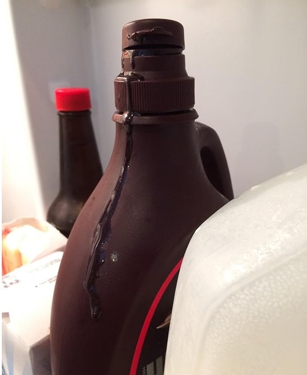 7. Еще одна отличительная особенность многих мужчин: они как будто не замечают грязи (ну по крайней мере той, которую разводят сами)