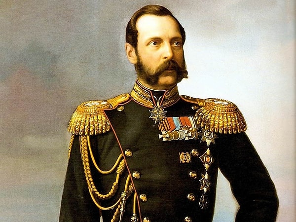 10. При каком императоре было отменено крепостное право?