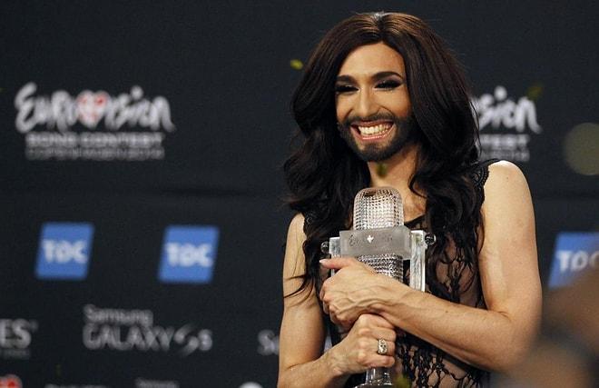 Bu Yıl da Eurovision'a Katılmıyoruz: 'Hem Erkeğim Hem Kadınım Diyen Birini Yayınlayamam'