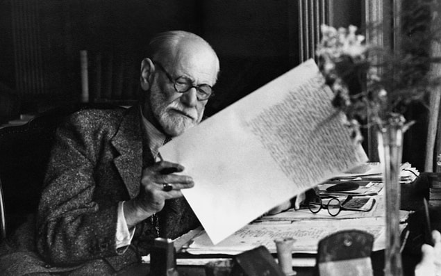 8. Ve son olarak, Psikanalizin Babası Freud'un daha önce söylemiş olduğu bu sözlerden birini seç bakalım.