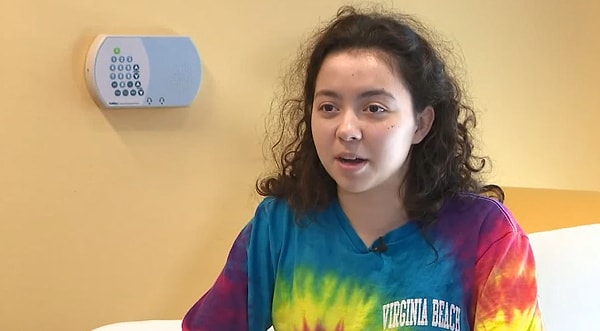 В результате кровоизлияния в мозг девушка была госпитализирована.