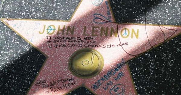 4. Звезда Джона Леннона