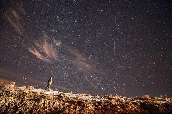 Elverişli koşullarda, gece boyunca saatte 60'a kadar meteor görmek mümkün olacak.