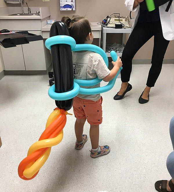 13. "Oğlumun pediatristi oğluma sırt roketi yaptı."
