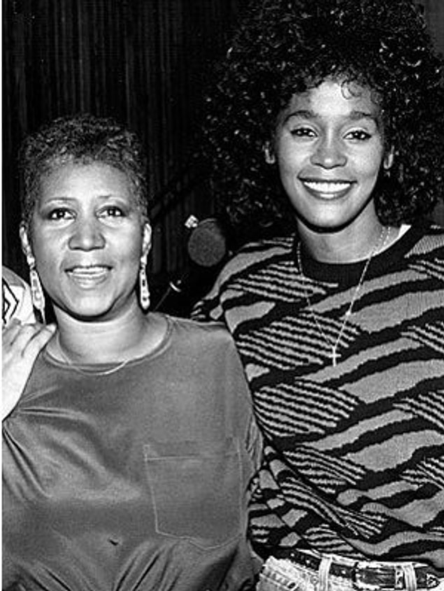 11. Whitney Houston'ın vaftiz annesiydi.