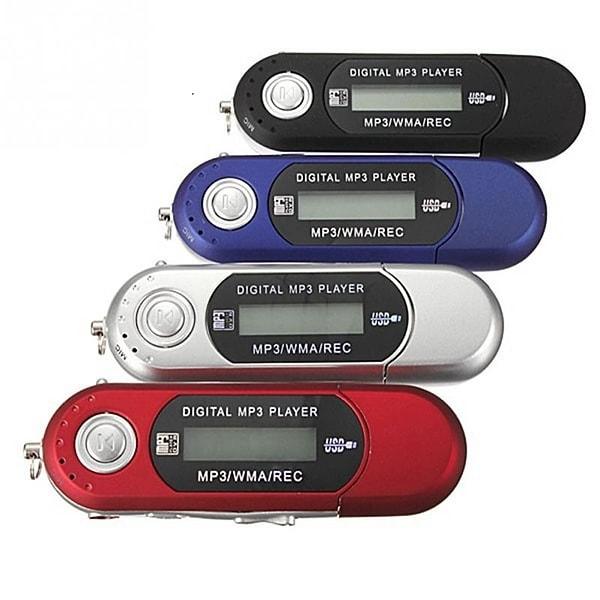 3. Müzik dinlemek için üretilmiş ve sahip olanın şanslı sayıldığı MP3 çalar