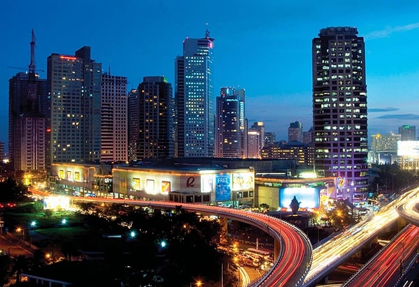 2. Манила - это столица...