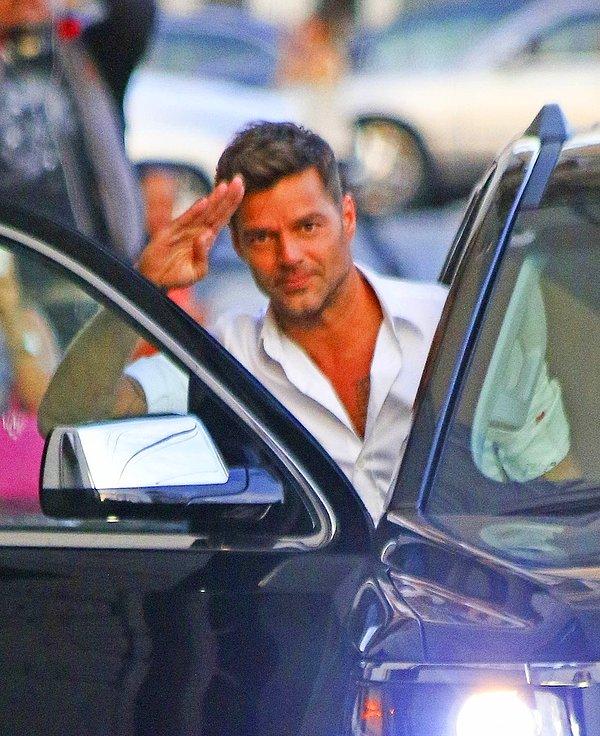 18. Herkese bir selam veren Ricky Martin