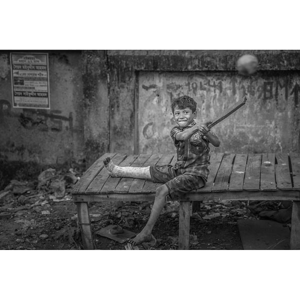 13. «Жизнь вдоль дороги», Mei Guo, China (2-е место в категории "Документалистика и улица")