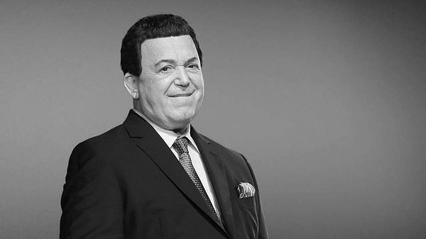 8. Помимо этого он преподавал в Государственном музыкально-педагогическом институте имени Гнесиных.