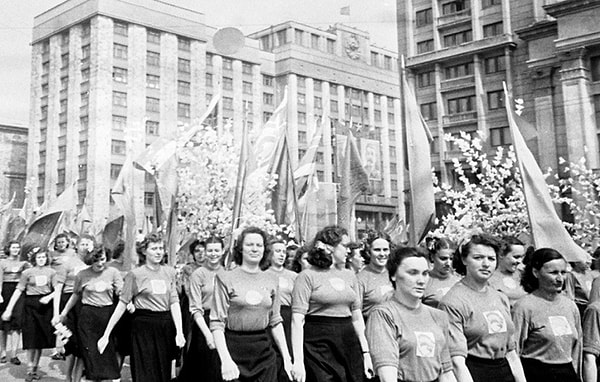 8. 1 Мая - важнейший праздник 🌸