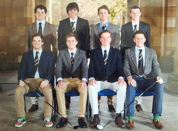 23. Тени явно не на стороне студентов.