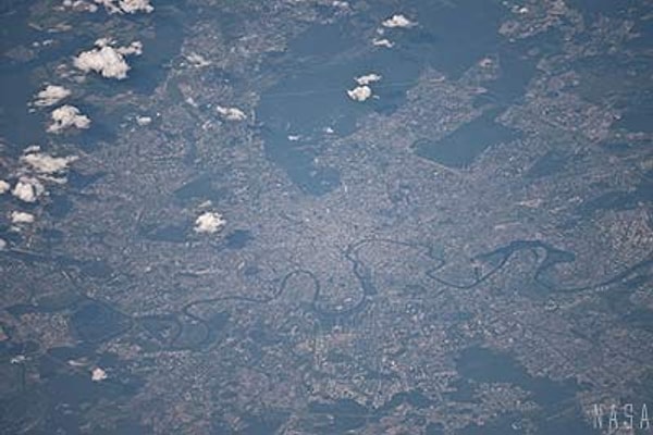 8. Что за город?