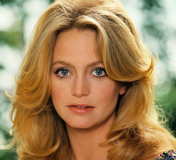 2. Голди Хоун