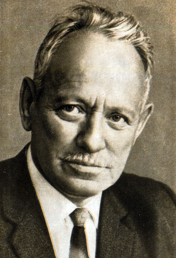 7. Что скажете насчет русского писателя Михаила Шолохова?