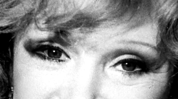 1. Итак, узнали эту актрису?