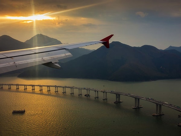 14. Где находится этот мост?