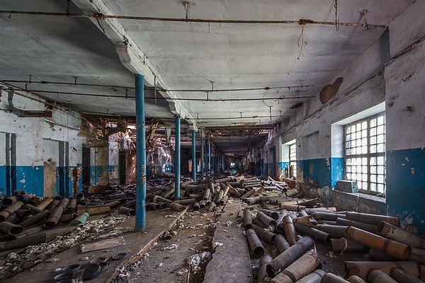 4. Заброшенная прядильно-ткацкая фабрика в Елабуге