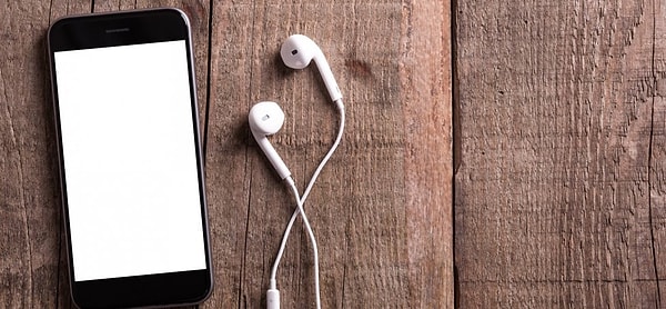 Если ты сканируешь друзей и родню своей бывшей половины в соцсетях, то знай, что до добра тебя это не доведет.