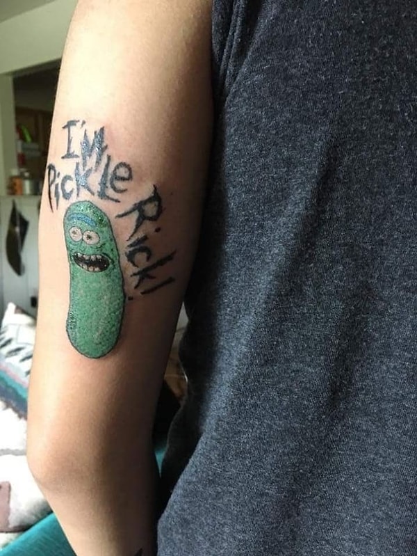 3. А вы бы набили Огурчика-Рика?