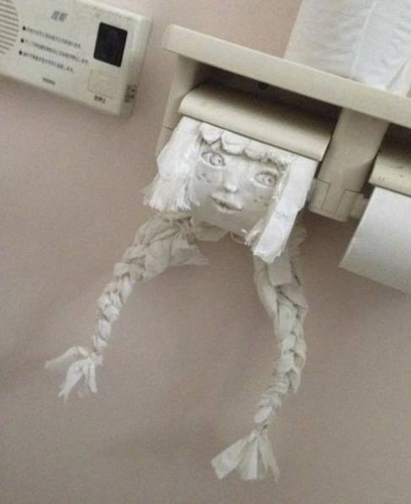 17. Нечем заняться в туалете? Займитесь этим: