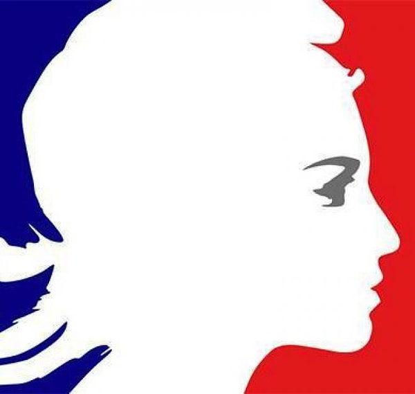 5. У Франции много символов. Одним из них является лилия, другим - девушка Марианна. А какое животное олицетворяет эту страну?