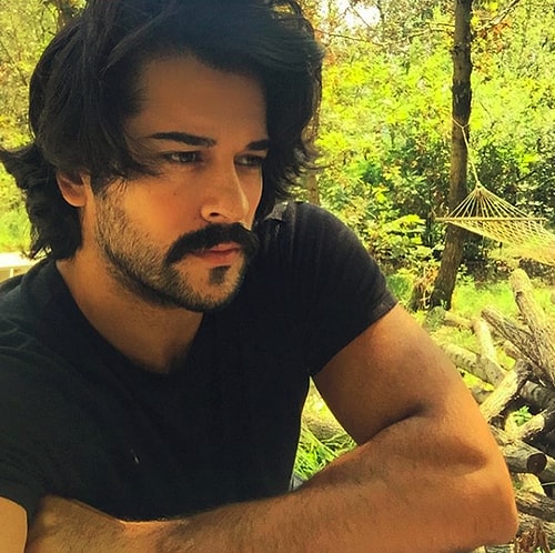 Burak Özçivit'in hayatı geçen hafta hamilelik haberi ile değişmeye başlamıştı; bu hafta imajı da değişti!