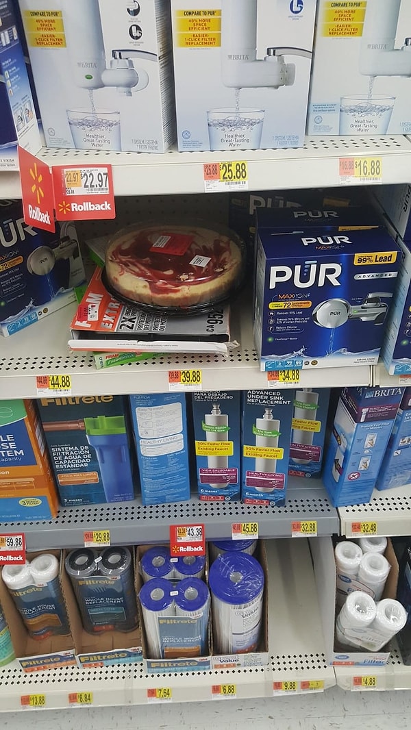 3. Этот чизкейк испортился, потому что кому-то было слишком лень пройти 100 метров и отнести его обратно