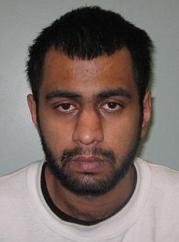 Чоудхари, который был пойман, пытаясь бежать из Парижа в Пакистан в ноябре прошлого года, был приговорен к 11 годам лишения свободы, а его 9 арестованных подельников получили в сумме 39 лет тюрьмы!