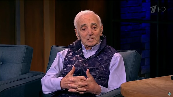 Шарль прибыл тогда в Москву для концерта в Большом Кремлёвском дворце.