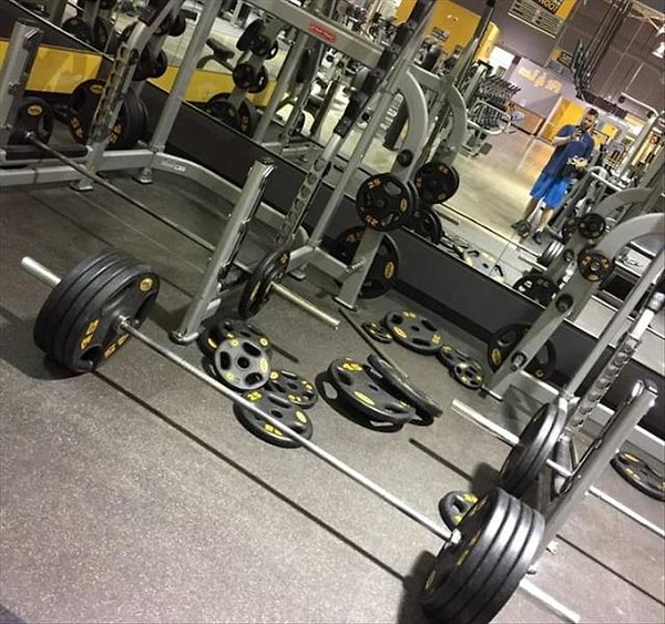 4. Так сложно убрать за собой?